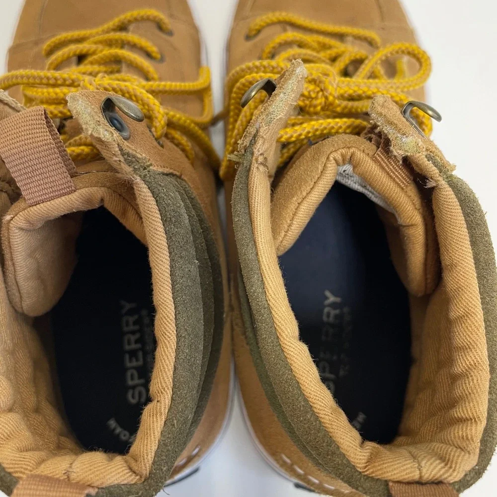 Sperry top sider